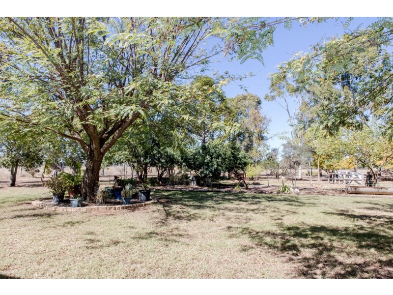 32 Thrupps Access Road, Dalby QLD 4405