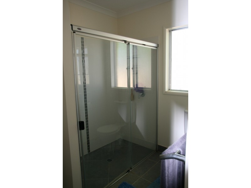 18 EDITH STREET, Miles QLD 4415