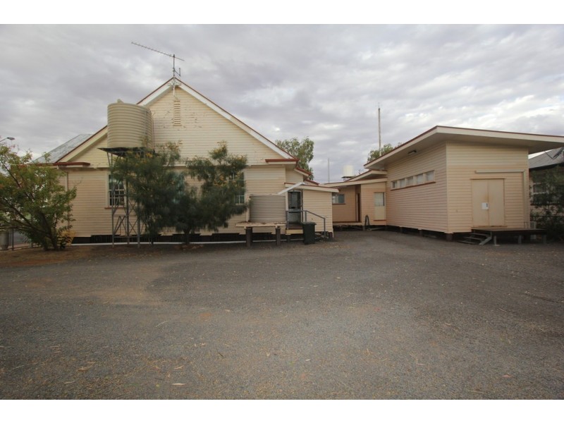 ” Quilpie Post Office “, Quilpie QLD 4480