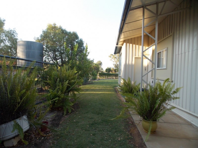 83 THISTLE STREET, Blackall QLD 4472