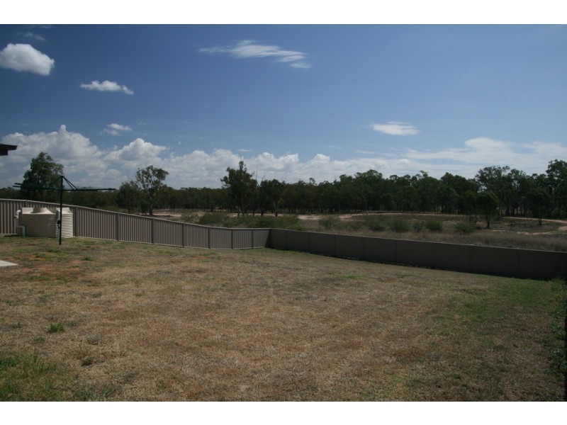 33 Cypress Pines Drive, Miles QLD 4415