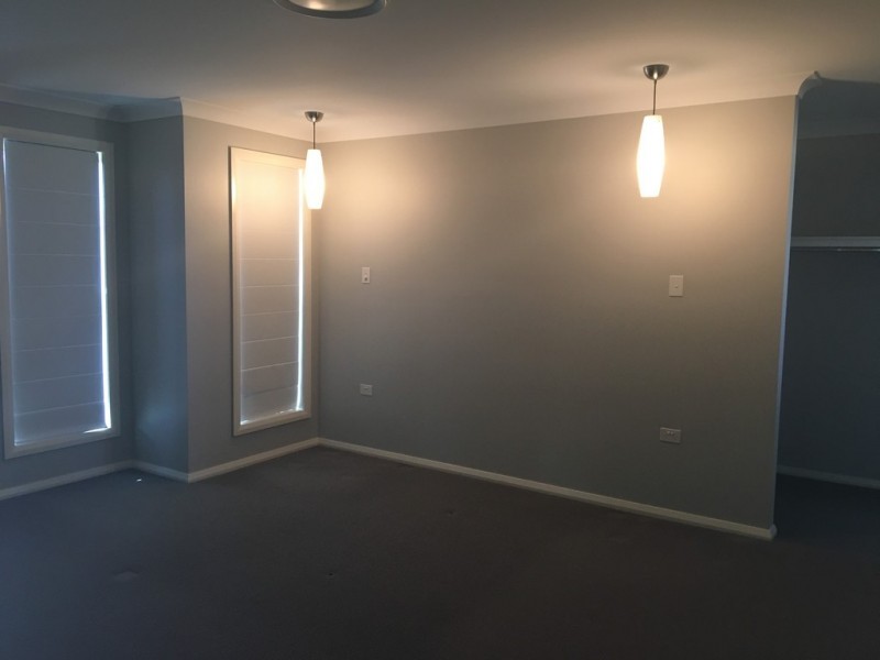 4 Lawton Place, Miles QLD 4415