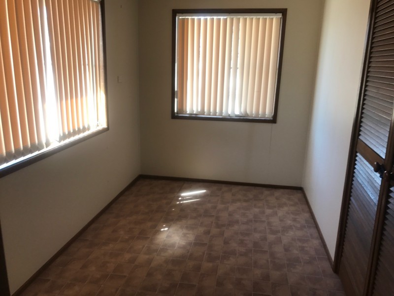 1 Hoffman Street, Wandoan QLD 4419