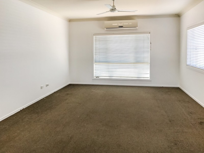 148 Sandalwood Avenue East, Dalby QLD 4405