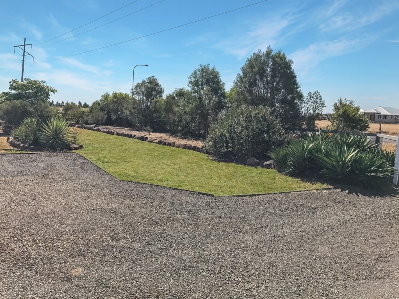 148 Sandalwood Avenue East, Dalby QLD 4405