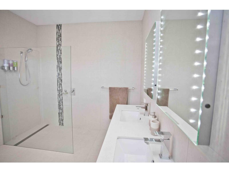 45 Southern Cross Drive, Dalby QLD 4405