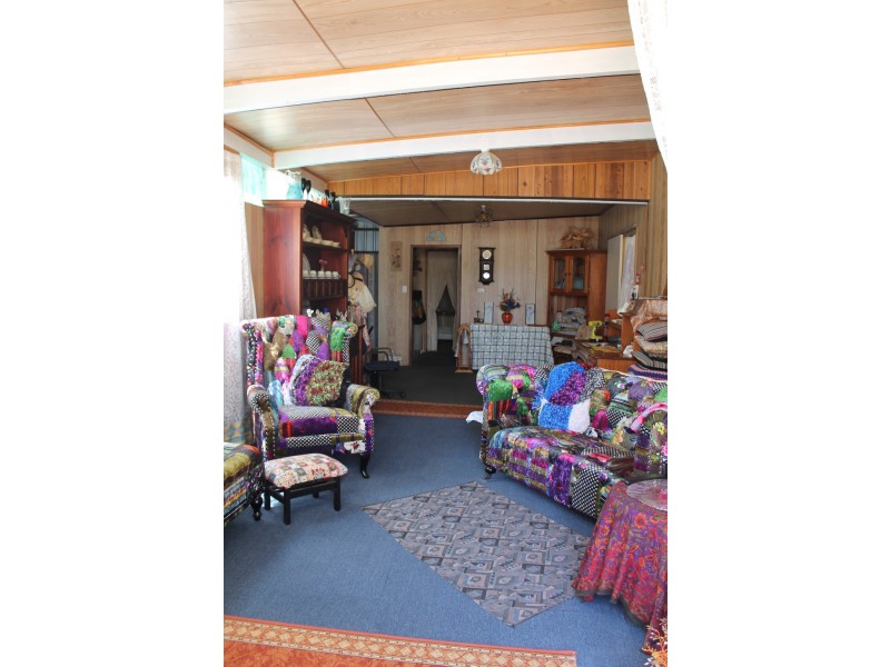 2 Gidyea Close, Yowah QLD 4490