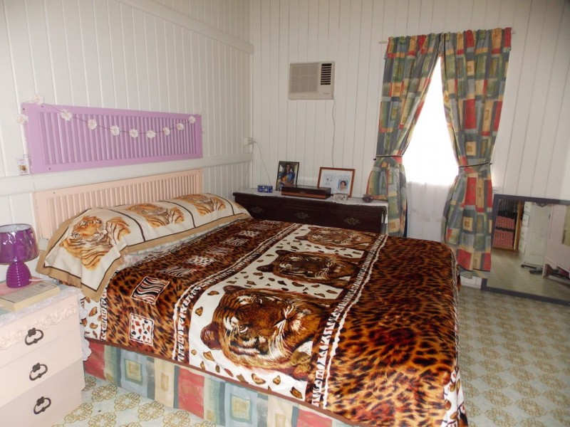 5 FLORA STREET, Blackall QLD 4472