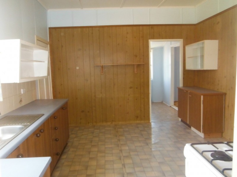 72 Quarrion Street, Quilpie QLD 4480