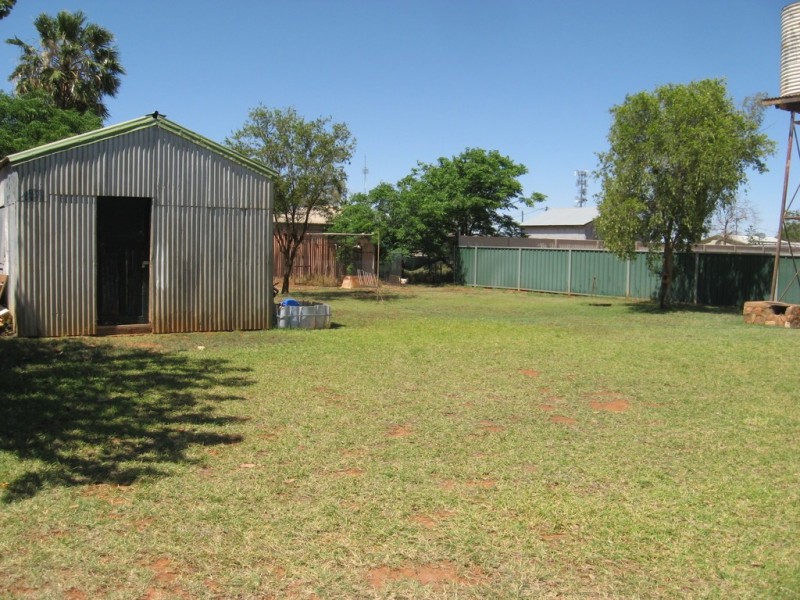 72 Quarrion Street, Quilpie QLD 4480