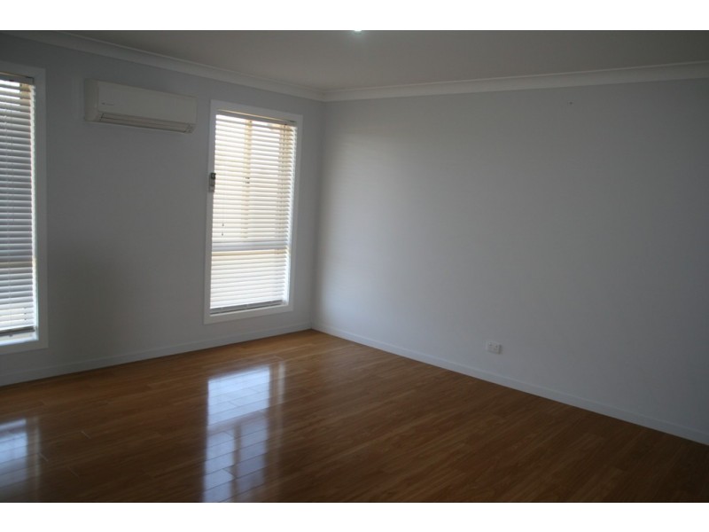 5 Sweetapple Drive, Miles QLD 4415