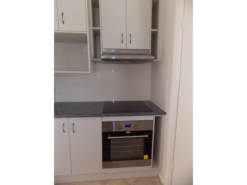 14 ACACIA STREET, Blackall QLD 4472