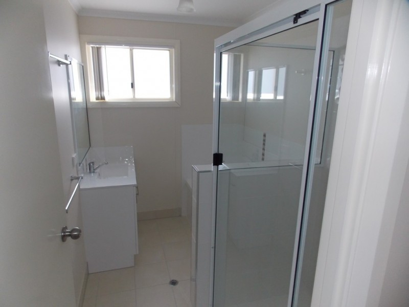 14 ACACIA STREET, Blackall QLD 4472