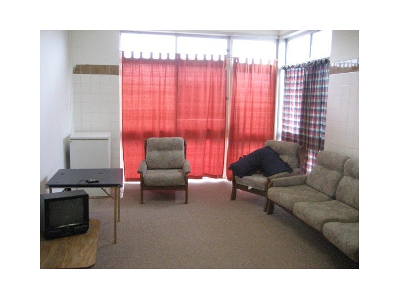 31 George St, Wallumbilla QLD 4428