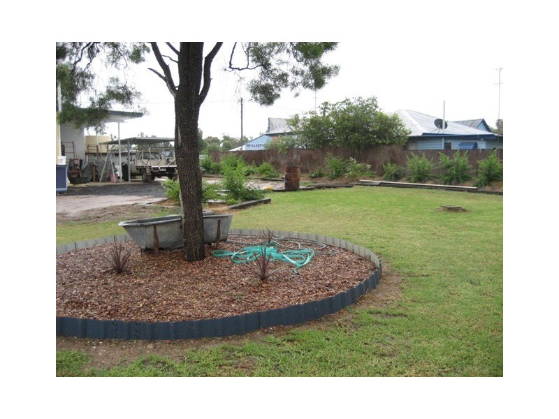 31 George St, Wallumbilla QLD 4428