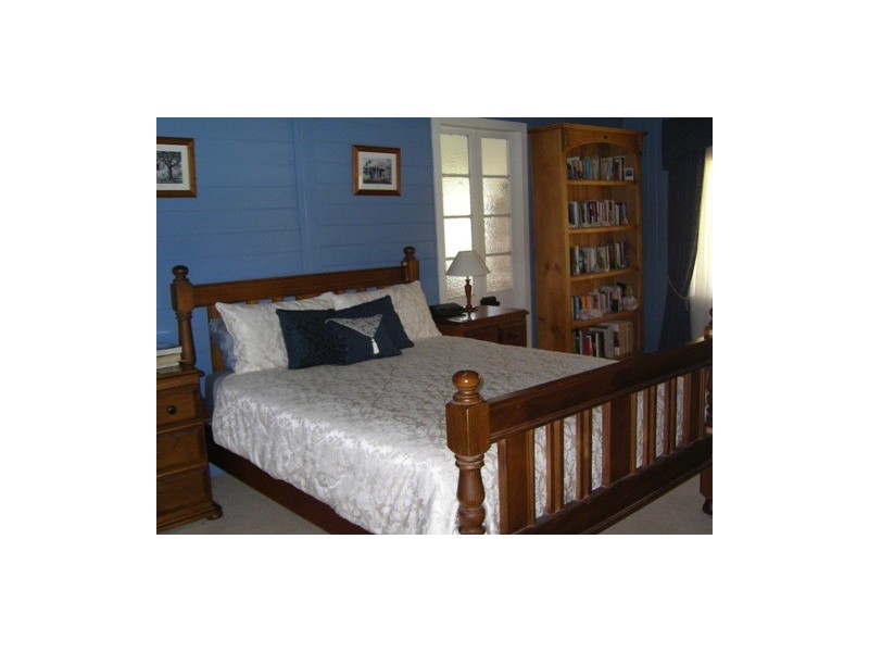 65 Falcon Street, Longreach QLD 4730