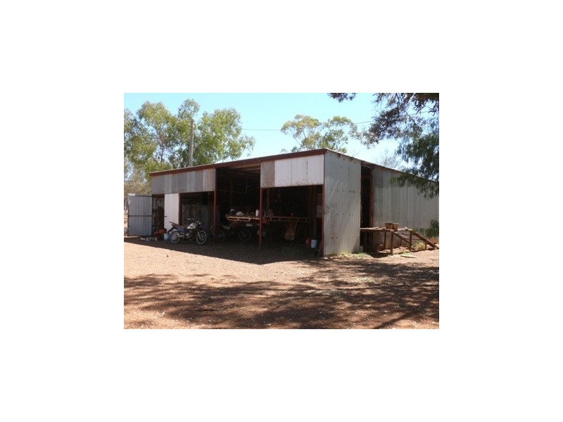 ` Loch Lomond, Mitchell QLD 4465