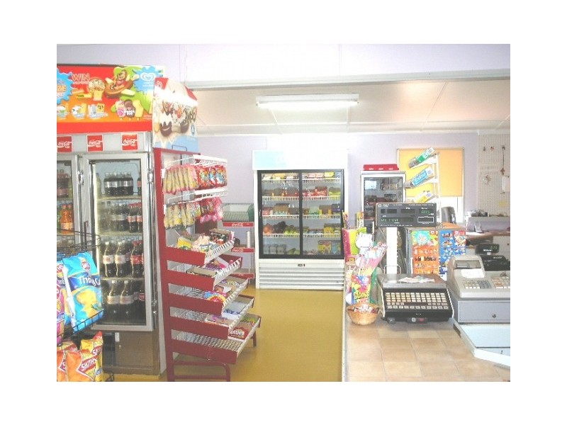 33 High Street, Wallumbilla QLD 4428