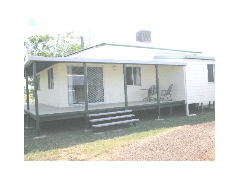 33 High Street, Wallumbilla QLD 4428