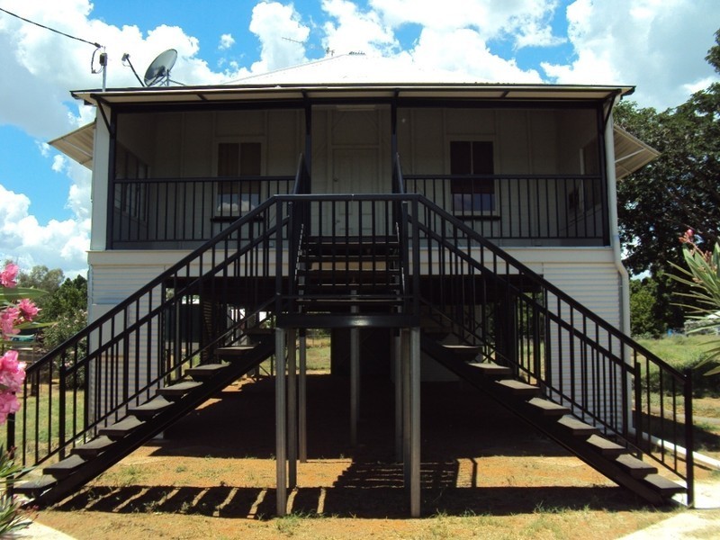 154 Spoonbill Street, Longreach QLD 4730