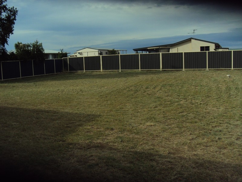 3 Honeyeater Court, Longreach QLD 4730