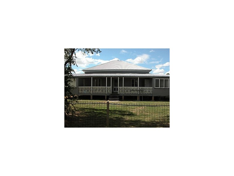 33 Scott Street, St George QLD 4487