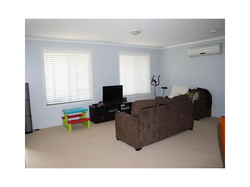 28 Bedford Street, Blackall QLD 4472