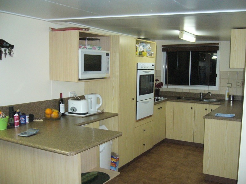 159 Crane Street, Longreach QLD 4730