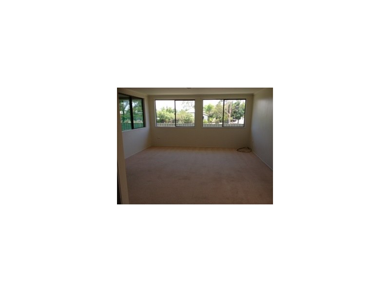 44 Wompoo Road, Longreach QLD 4730