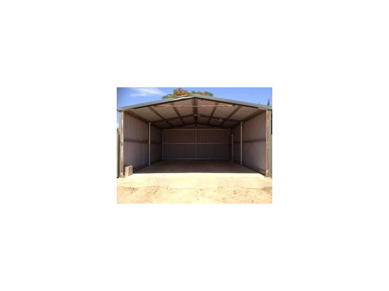 44 Wompoo Road, Longreach QLD 4730