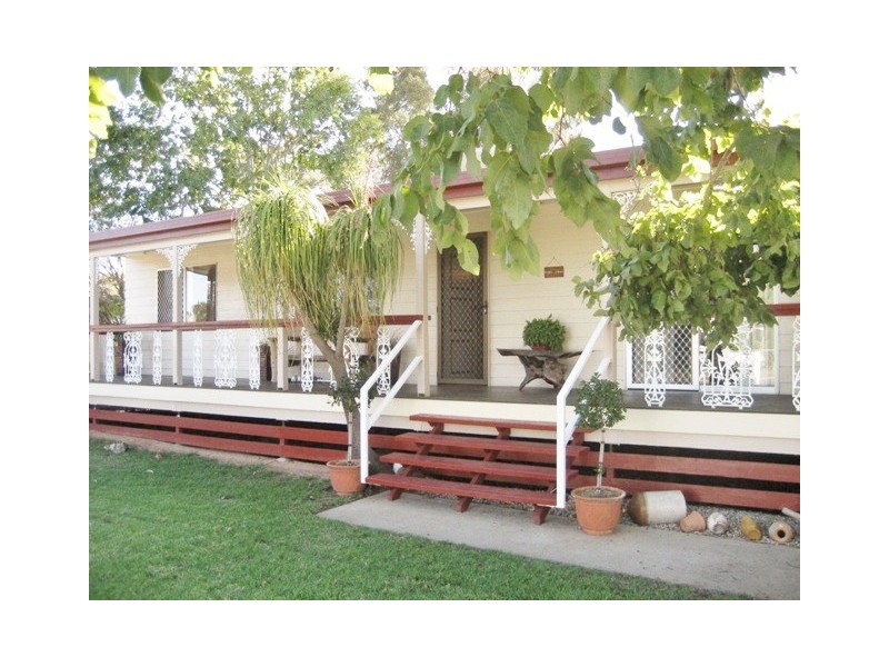 101 Miscamble Street, Roma QLD 4455