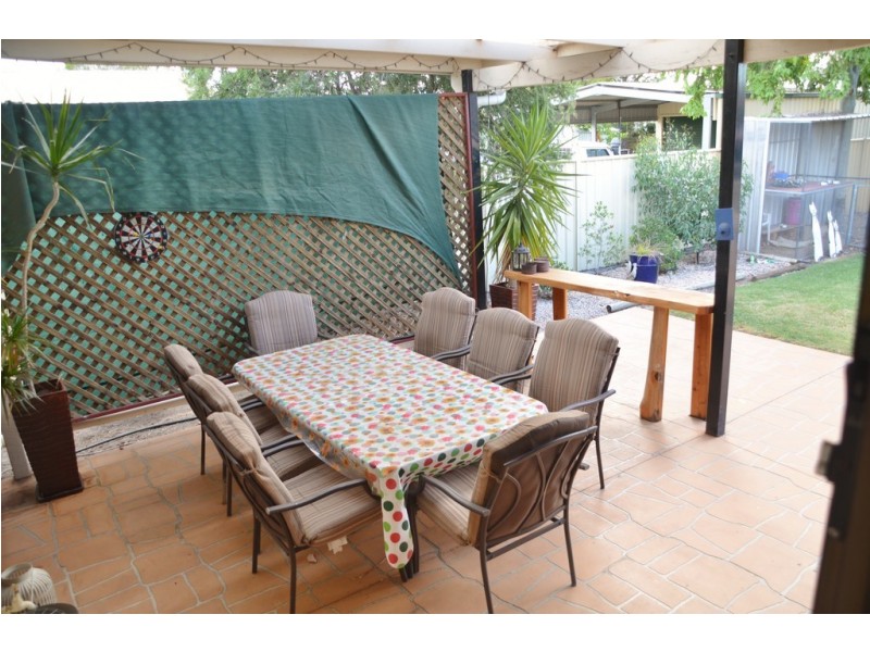101 Miscamble Street, Roma QLD 4455