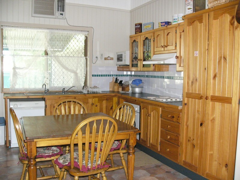 164 Victoria Street, St George QLD 4487