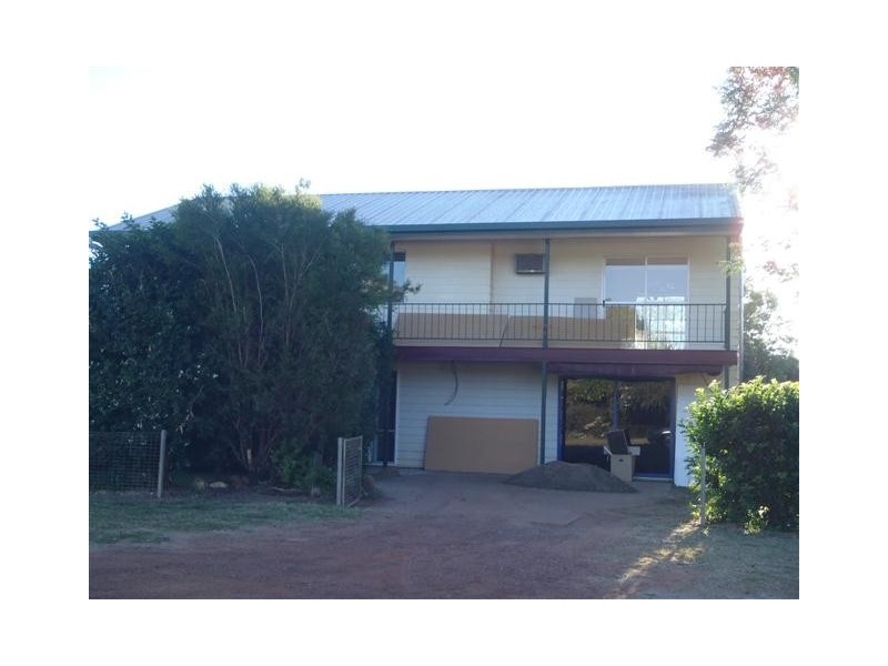 19  Andrew Street, St George QLD 4487