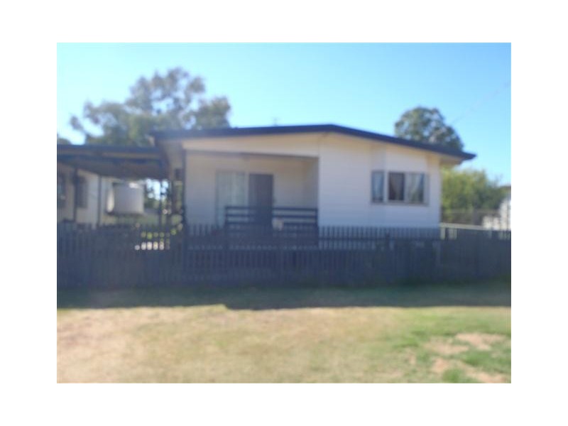 1/25  Hutt Street, St George QLD 4487