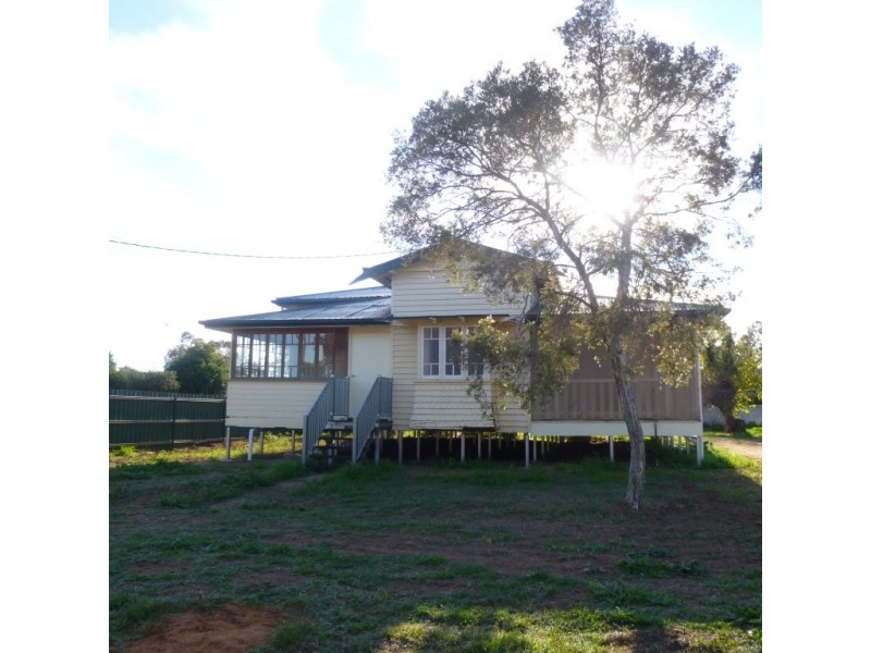 31  Barlee Street, St George QLD 4487