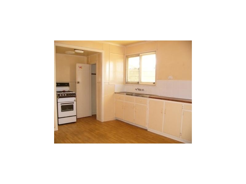 7 Anne Street, St George QLD 4487