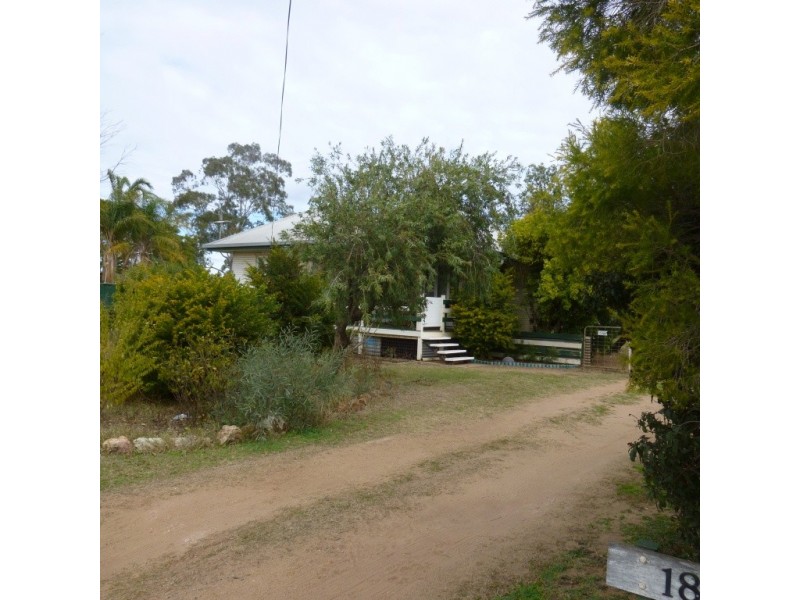 18 Howe Street, St George QLD 4487
