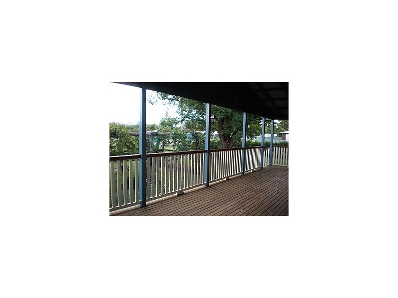 180 Victoria Street, St George QLD 4487