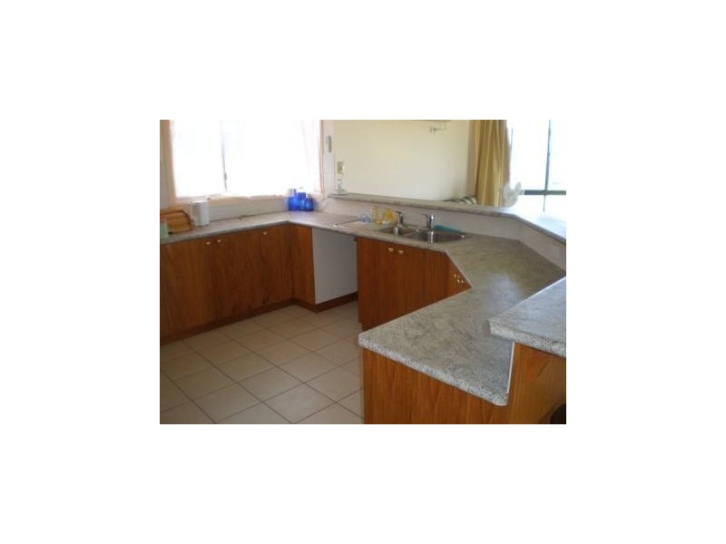 12 Taylor Street, St George QLD 4487