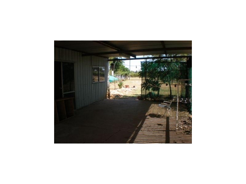 23 Bowen Street, St George QLD 4487