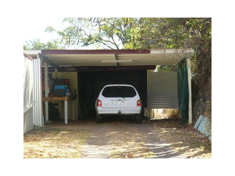 37 SHAMROCK STREET, Blackall QLD 4472