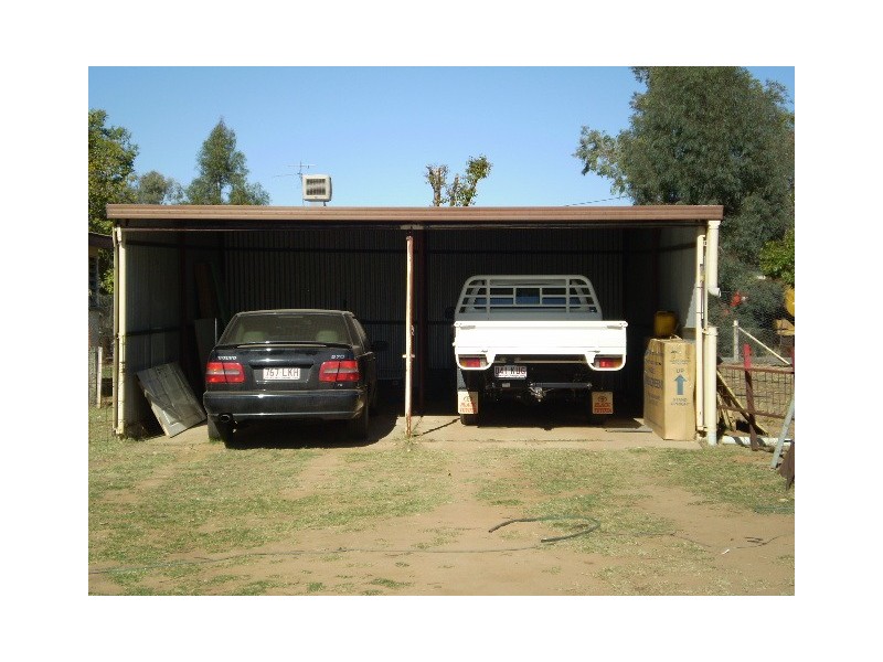 130 THISTLE STREET, Blackall QLD 4472