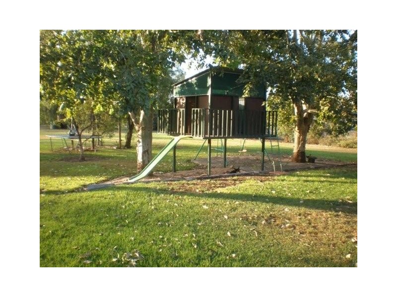 52 Albert Street, St George QLD 4487
