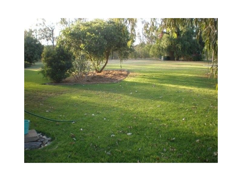 52 Albert Street, St George QLD 4487