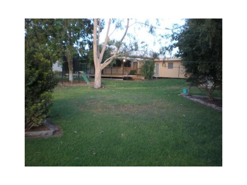 52 Albert Street, St George QLD 4487