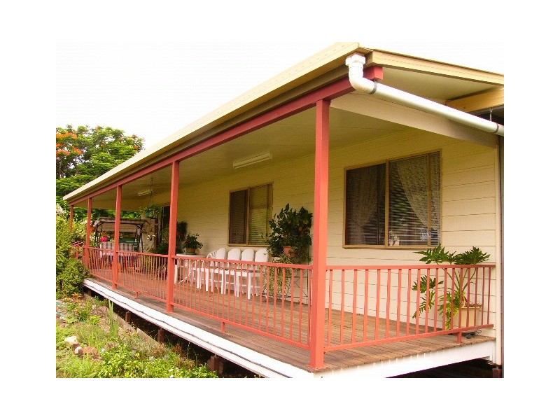 22 Ford Street, Taroom QLD 4420