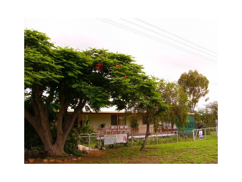 22 Ford Street, Taroom QLD 4420
