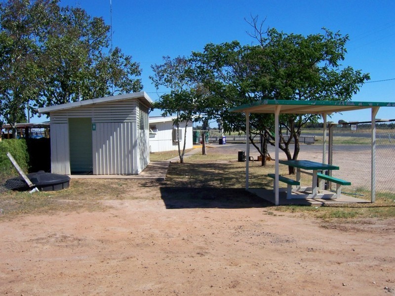 The Gums Store, The Gums QLD 4406