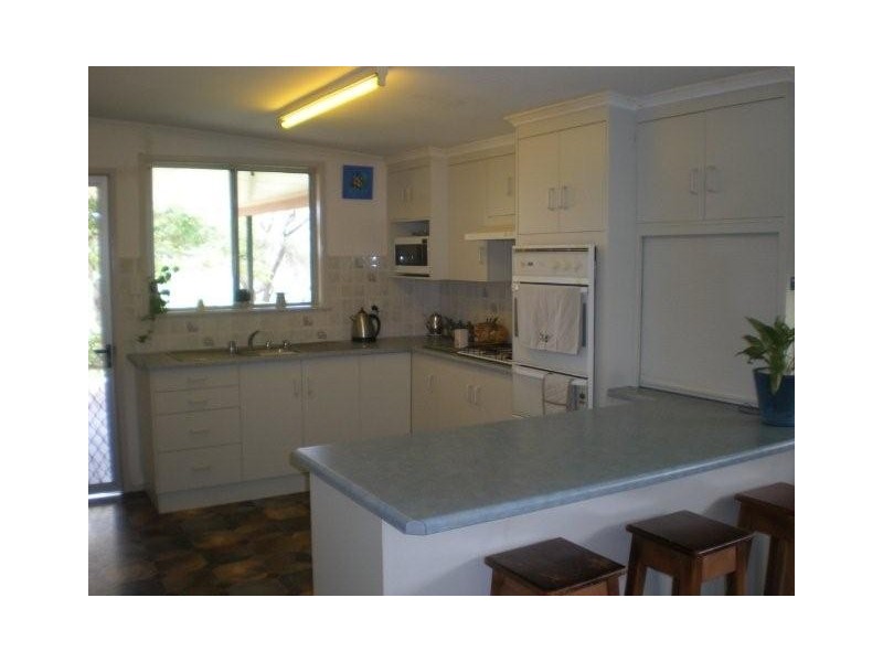 222 Whytes Rd, St George QLD 4487